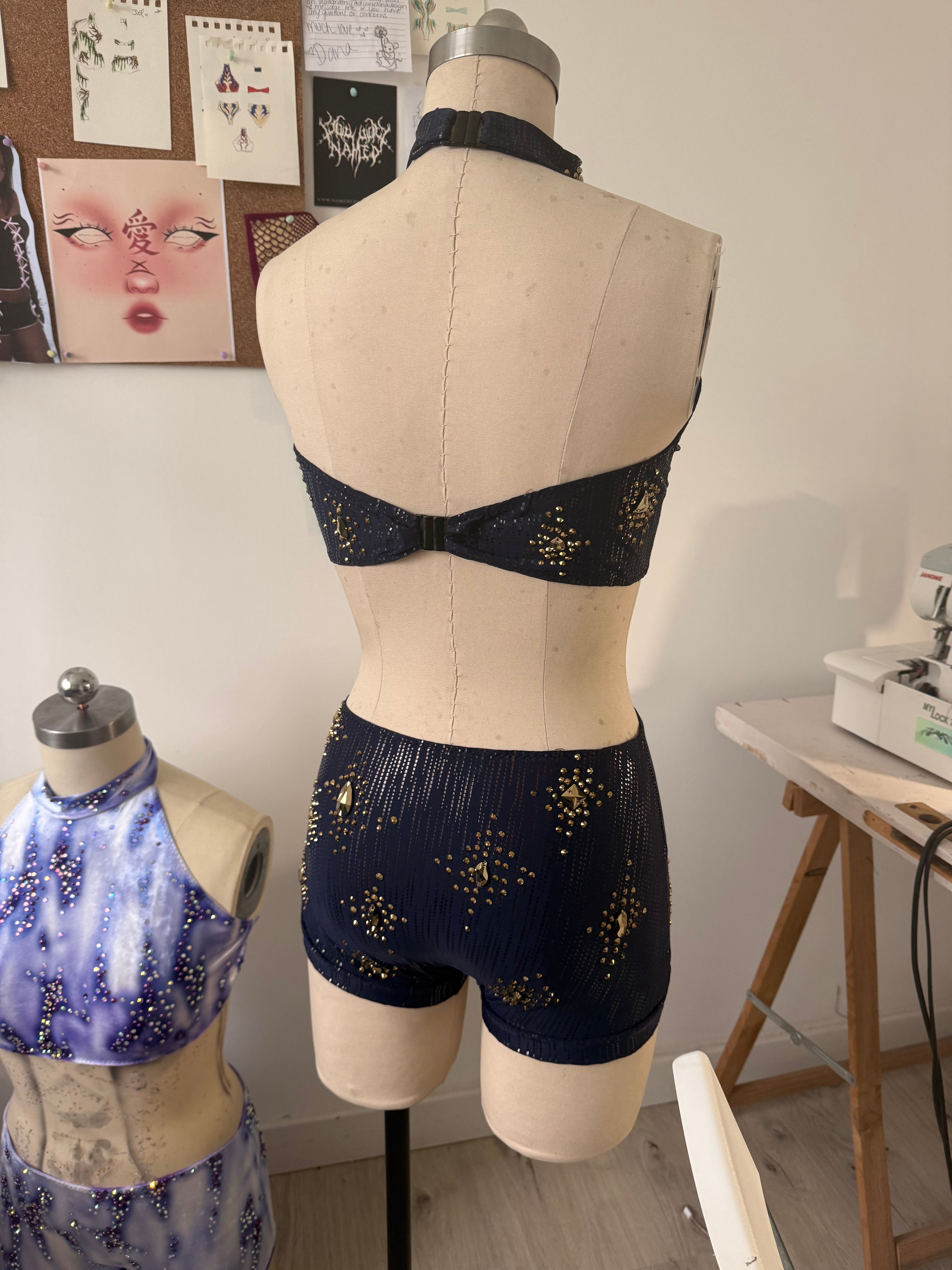 IPSF SET rhinestones