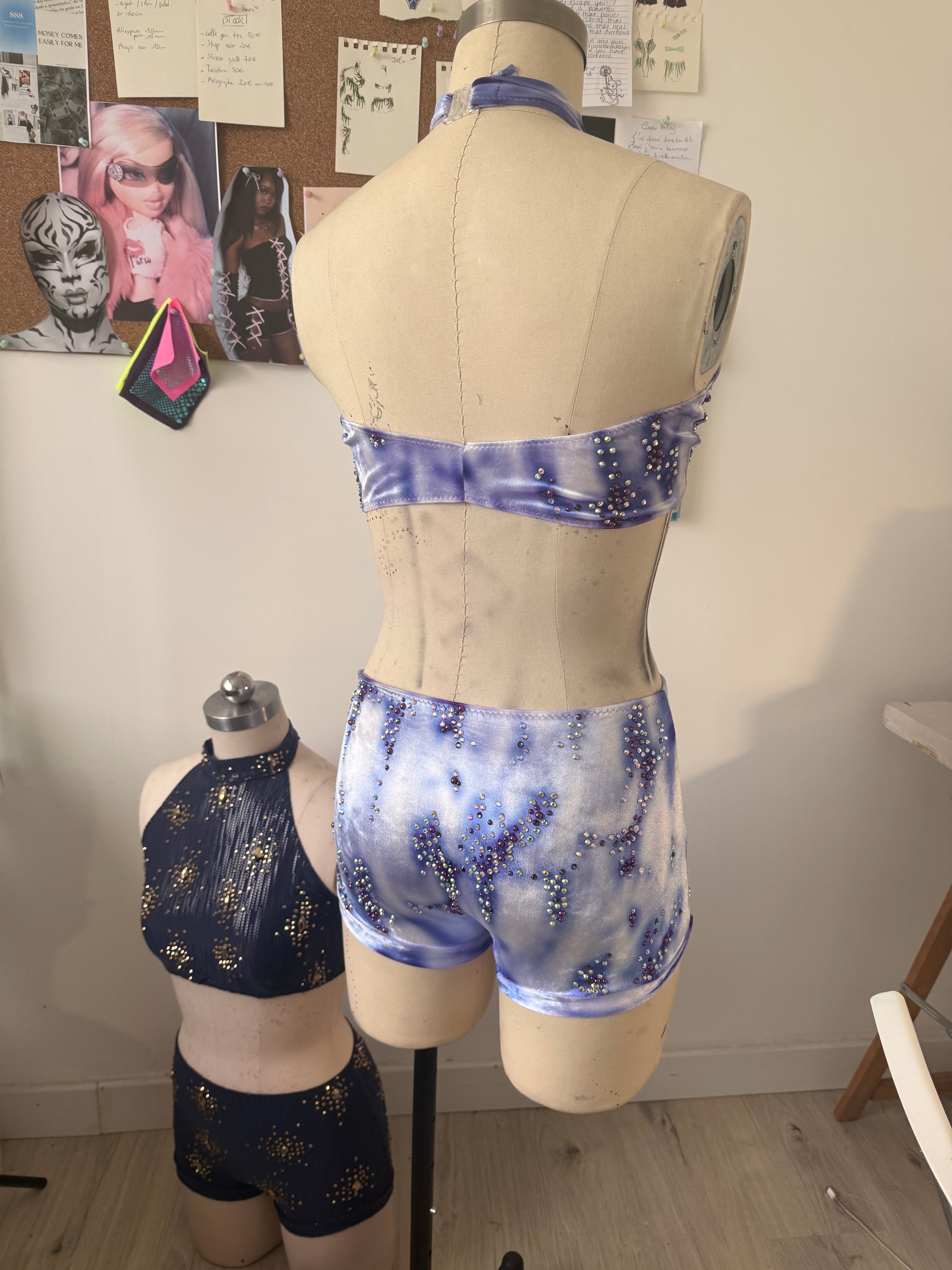 IPSF SET rhinestones