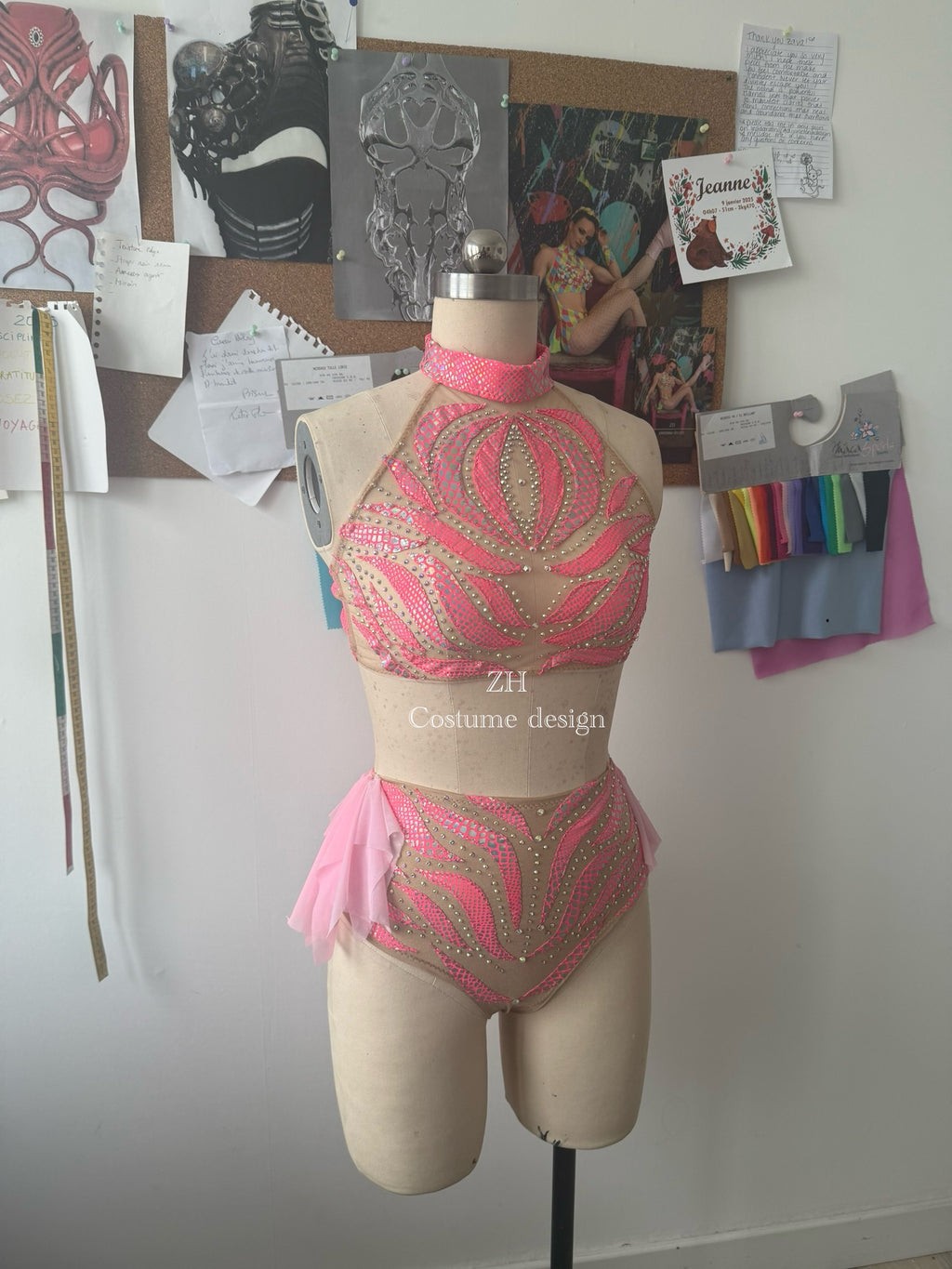 Pisces (Pink)