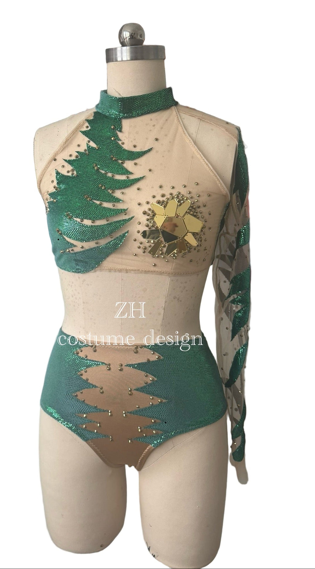 Dragon with sleeve